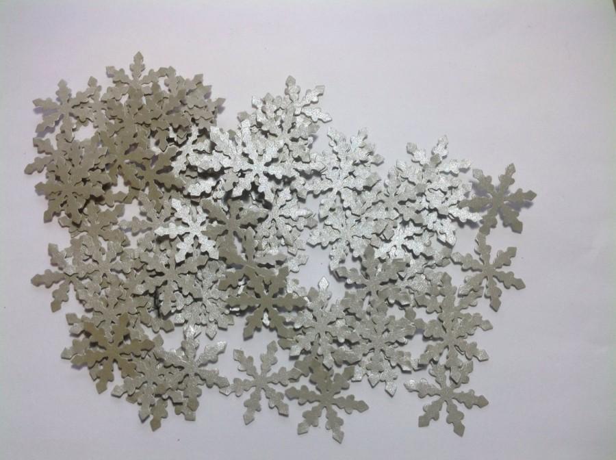 زفاف - Silver Shimmer Snowflake Table Scatter, Snowflake Confetti, 1 inch Snowflake Die Cut, Winter Wedding Decor, Snowflake Decoration - 120pcs