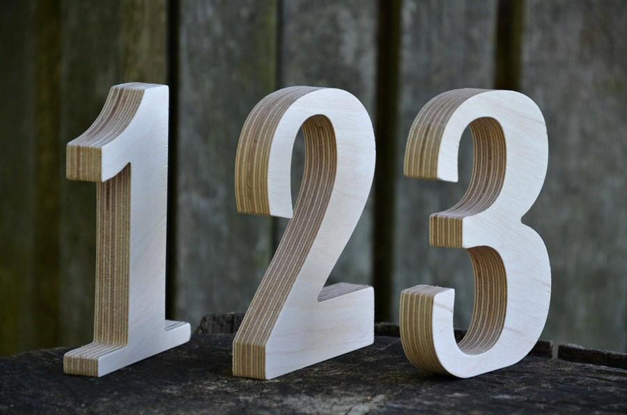 Hochzeit - 1-15 5'' Wooden Numbers, Free Standing Wedding Table Numbers, Rustic Wedding Decors, Numbers for Tables, Home Decor or Nursery, Photo Props