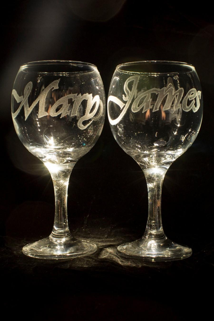 Mariage - Personalized Wine Glasses Hand Engraved Custom Wedding Glasses Toasting Glasses Wine Glasses, House Warming Wedding Gift Decorations