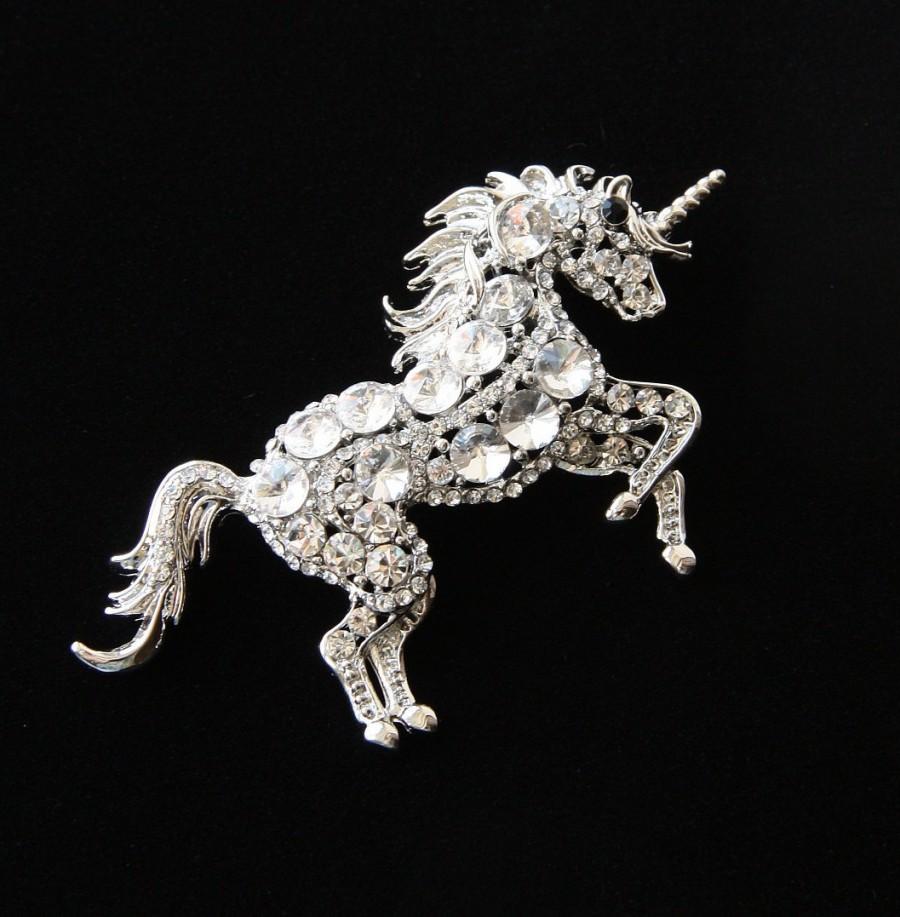 Mariage - Bridal Brooch, Crystal Unicorn Horse Brooch, Bridal Accessory, Wedding Brooch, Wedding Jewelry, Bridal Jewelry, Unicorn Crystal Brooch