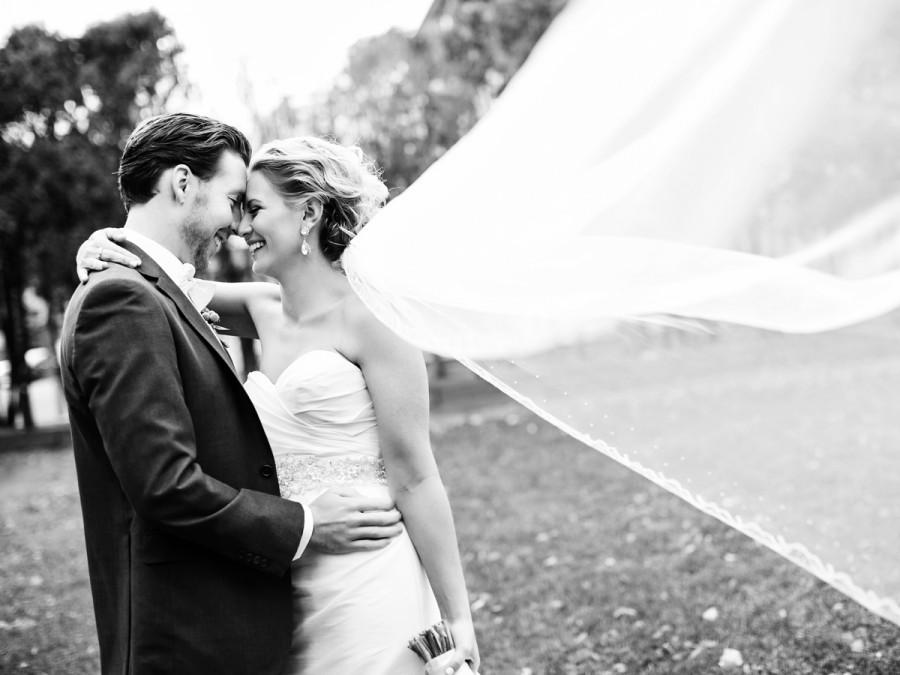 Hochzeit - Tracking Wedding Customs and Traditions