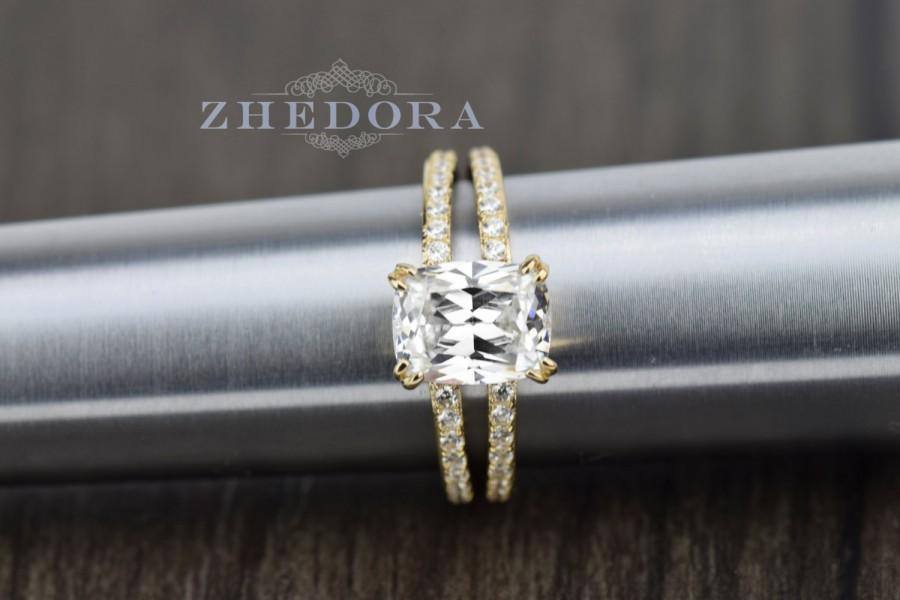 زفاف - 3.35 CT Yellow Gold Bridal Engagement Ring With Cushion Cut Stone Solid 14K or 18K Gold