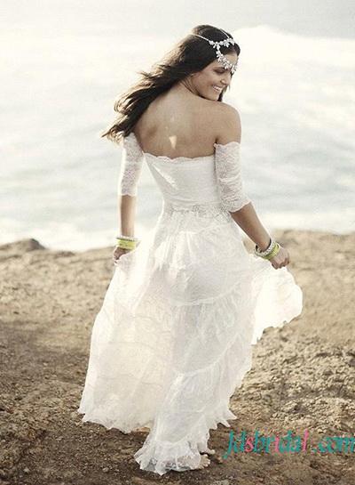 Hochzeit - Ethereal soft lace boho beach wedding dress with sleeves