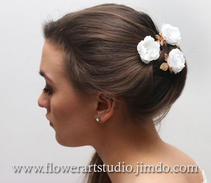 Wedding - Small fabric flower, Wedding flower hair pin, Wedding flowers, Natural white silk small flower, Bridal flower hair pin, Hair accessories.