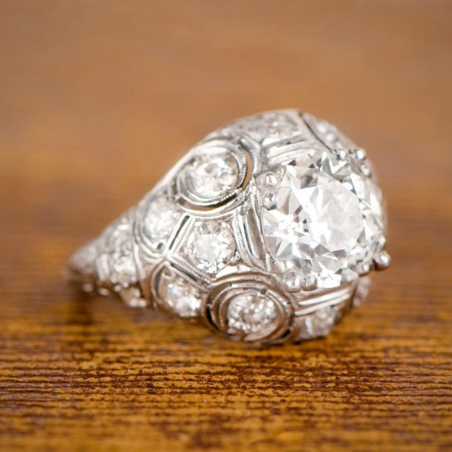 Hochzeit - 2.21ct Antique Edwardian Engagement Ring. Circa 1910.