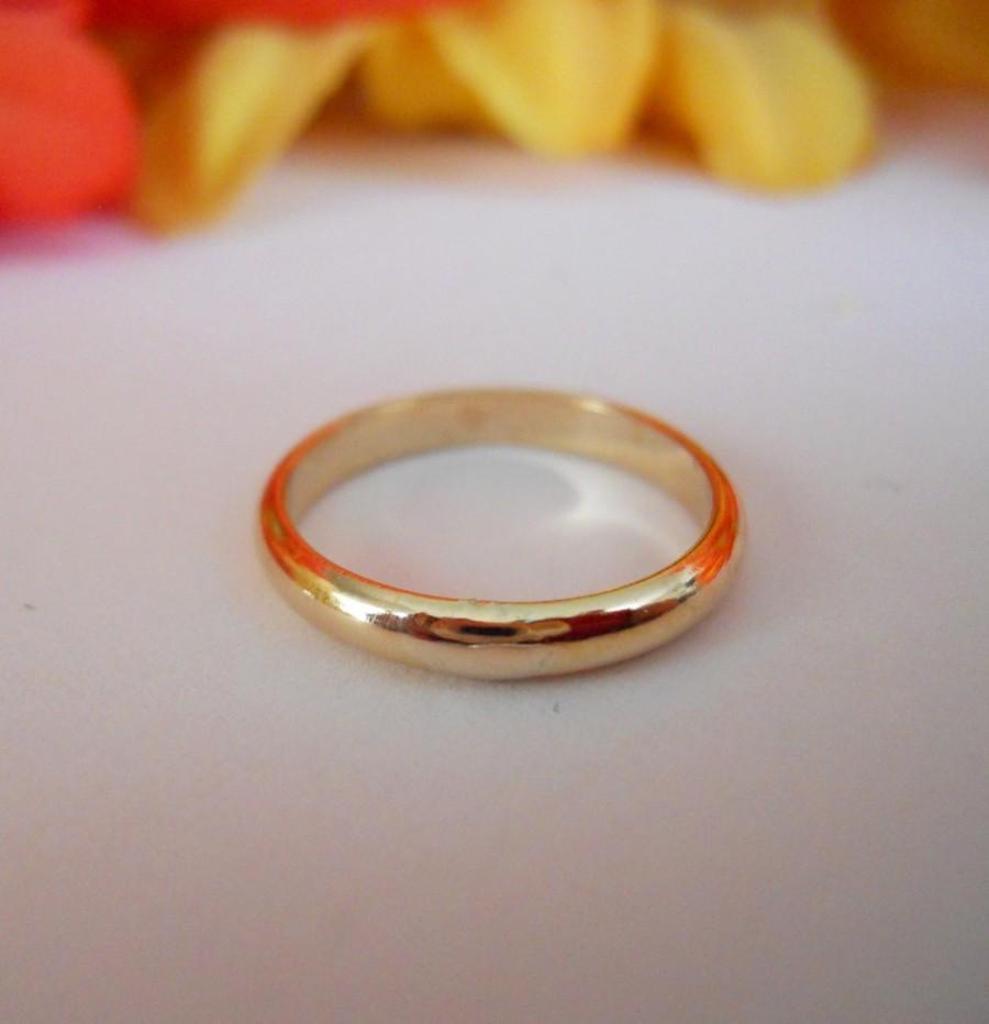 Hochzeit - 2.5mm Wedding Band Ring 14k Gold Filled