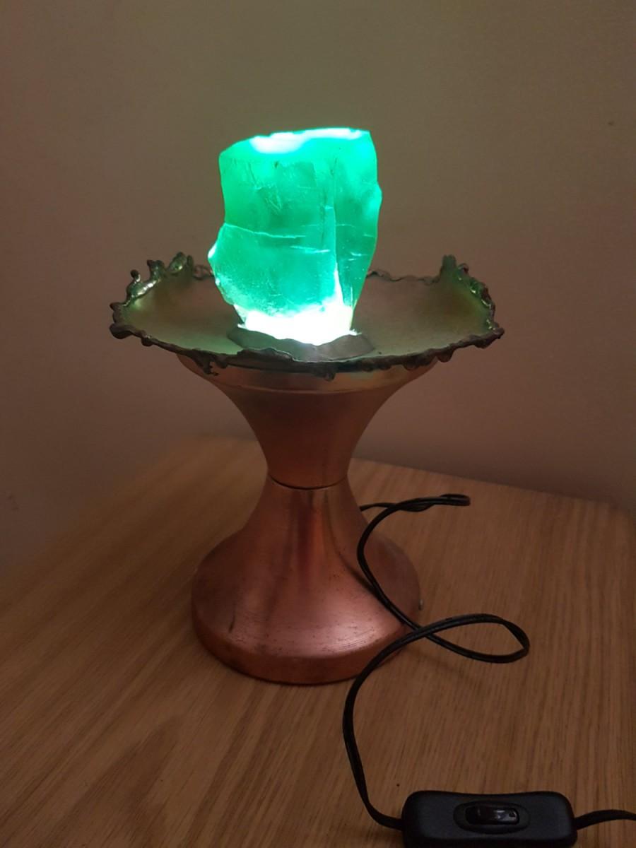 Hochzeit - Natural Emerald NightLamp To Gift for your loved One Gems Jewelery antique Vintage