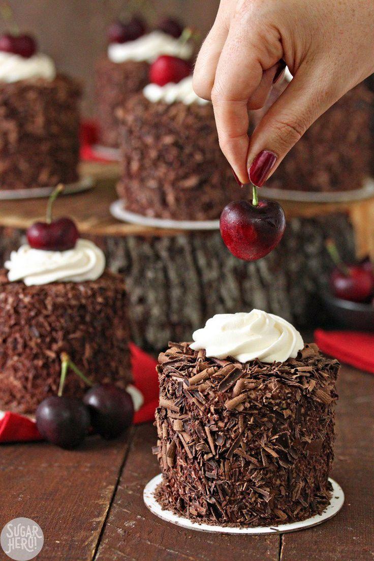 زفاف - Black Forest Mini Cakes