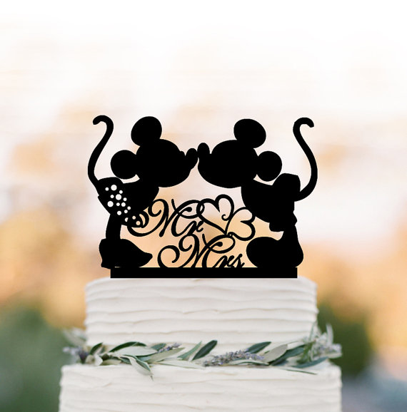 Mariage - Disney Wedding Cake topper mr and mrs, minnie and mickey wedding cake toppers , funny wedding cake toppers rustic, Birthday cake topper