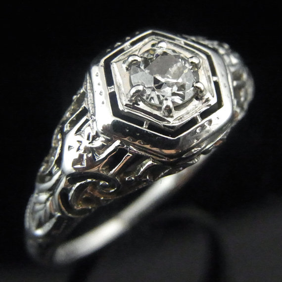 Mariage - Art Deco Old European Cut Diamond 18k White Gold Engagement Ring Antique c.1920s