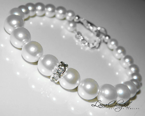 Hochzeit - Wedding Swarovski White Pearl Bracelet One Strand Pearl Bridal Bracelet White Pearl Wedding Jewelry Bridal Pearl Bracelet Bridesmaid Jewelry