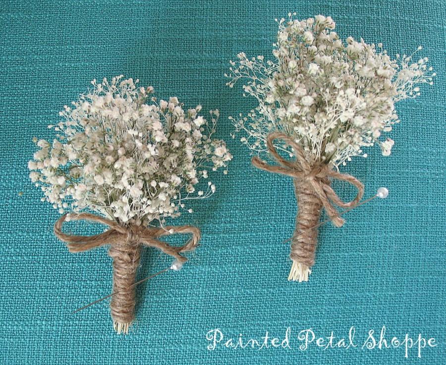 Mariage - Dried Baby's Breath Boutonniere/ Men's Rustic Wedding Boutonniere/ Groom's Boutonniere/ Groomsmen Boutonniere