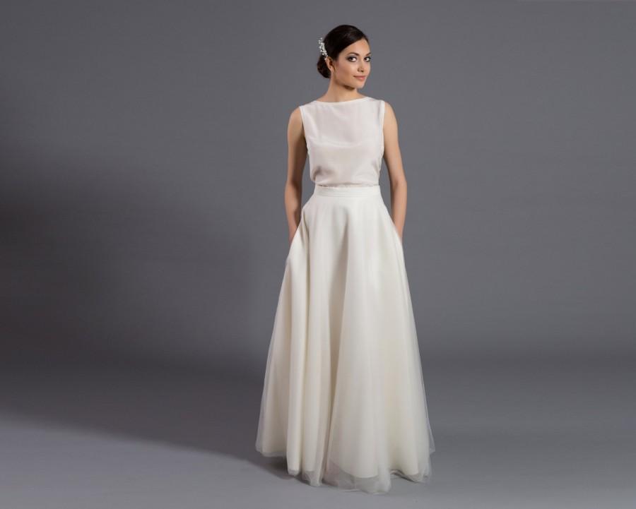 Hochzeit - Maxi tulle skirt with pockets, tulle skirt, ecru skirt, ecru maxi skirt, wedding gown,wedding skirt,elegant, bridal dress, wedding separates