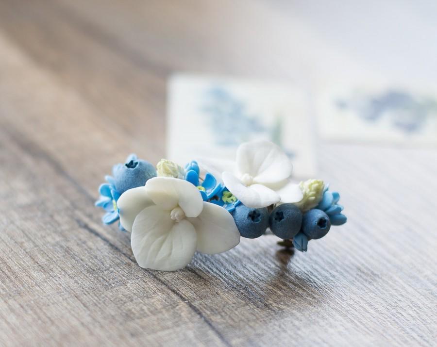 Wedding - Flower hair barrette - french barrette - rustic hair accessories - bridal barrette - white hydrangea, blueberry, forget-me-not, berry