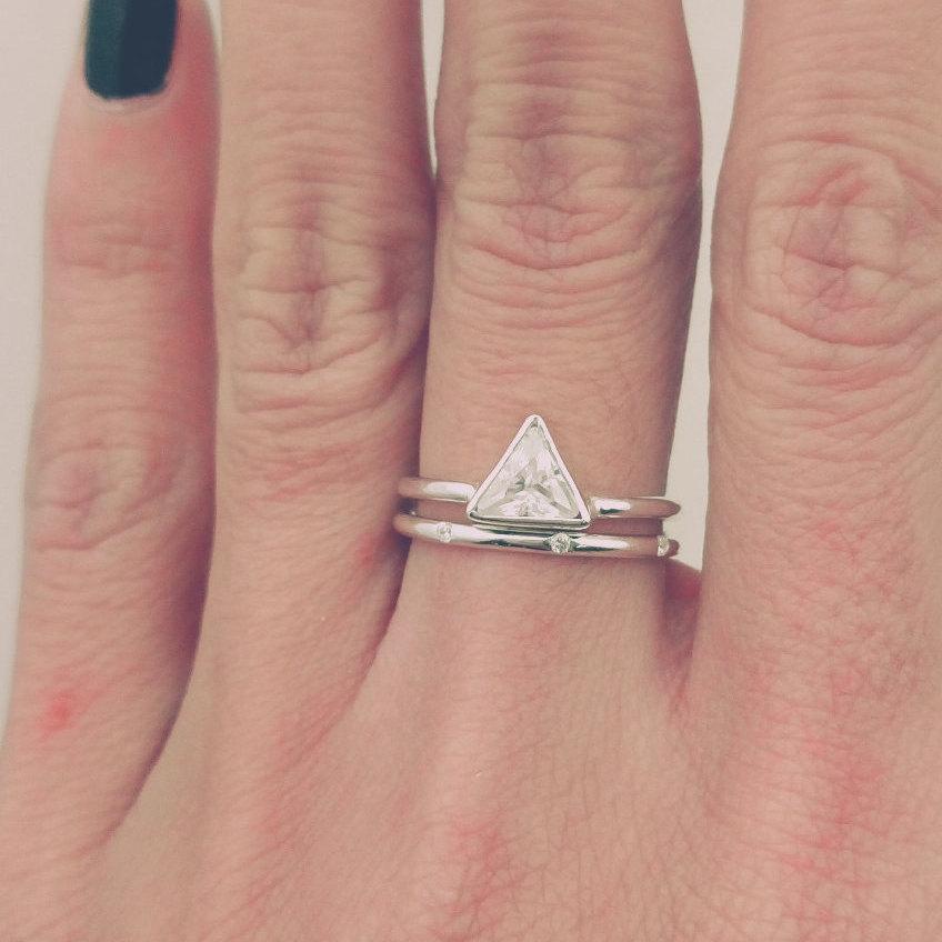 Mariage - Trillion Diamond Ring Set, Thin Diamond Band, Simple Diamond Ring, Triangle Engagement Ring, Triangle Diamond Ring, Trillion Diamond Ring