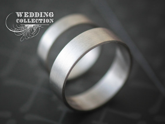Mariage - Palladium Wedding Bands 4mm & 6mm All Recycled Metal Hand Forged