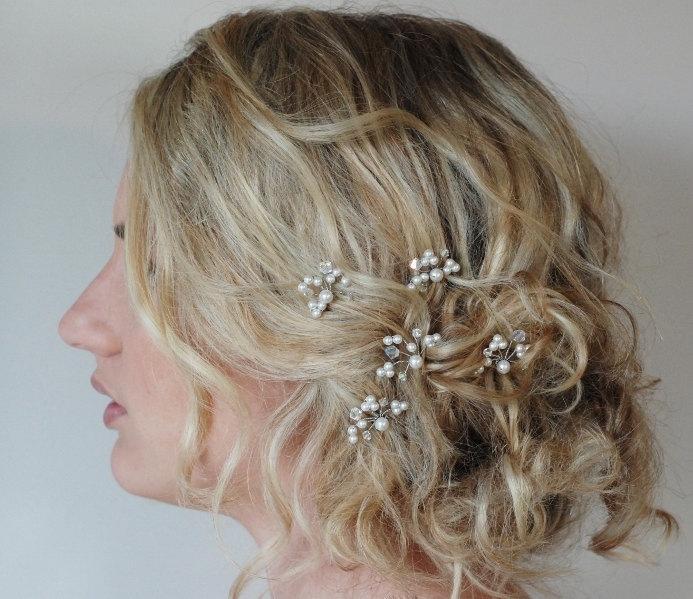 Hochzeit - Swarovski Pearl Crystal Bridal Hair Pins, Wedding Hair Accessories, Customised Bridal Hair Pins, Bridesmaid Hair Accessories
