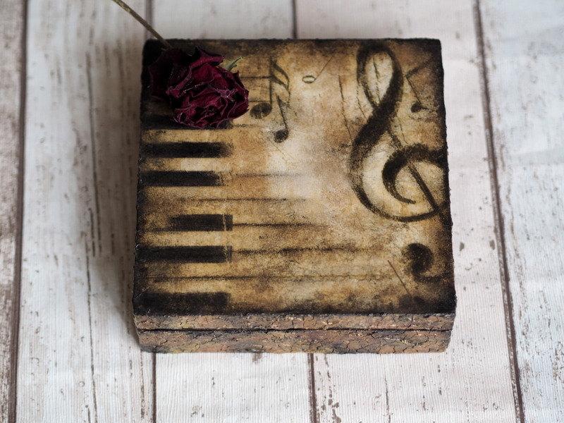 Mariage - Wood Storage Box, Rustic Home Decor Box, Her Gift Box, Romantic Vintage Box, Music Keepsake Box, Piano Music Box