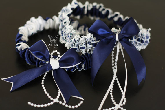 Hochzeit - Navy Blue Delicate Lace Wedding Garter Set  Dark Blue Bridal Belt  Navy Blue Toss Garters  Bridal Keepsake Garter  Something Blue New