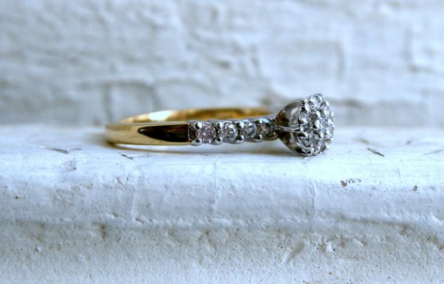 Hochzeit - Vintage 14K Yellow Gold Diamond Cluster Engagement Ring.