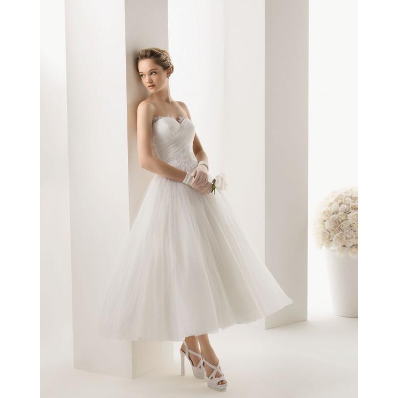 Hochzeit - Simple A-line Sweetheart Lace Floor-length Tulle Wedding Dresses - Dressesular.com