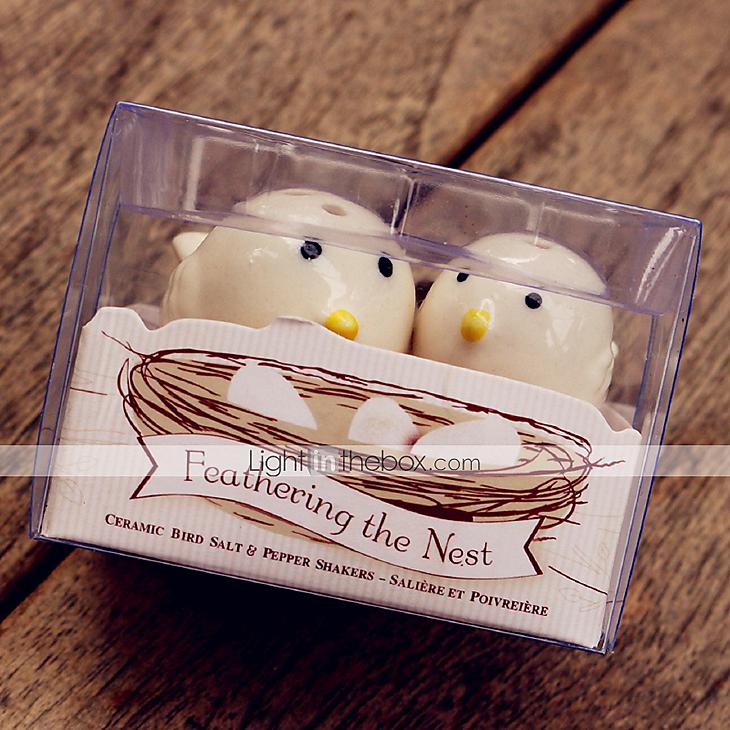Свадьба - Beter Gifts®  Mommy and Me Little Birds Ceramic Salt & Pepper Shakers Beter Gifts Baby Birthday Party Essentials