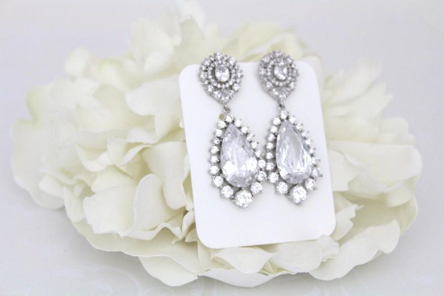 Hochzeit - Crystal Bridal earrings, Teardrop Wedding earrings, Bridesmaid earrings, Bridal jewelry, Long earrings, CZ earrings, Statement earrings