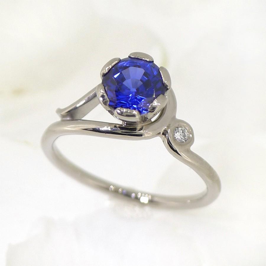 زفاف - Blue Sapphire Ring with Diamond Accent - 18k Gold - Fair Trade & Eco Friendly - Natural or Chatham Sapphire - Handmade to Size