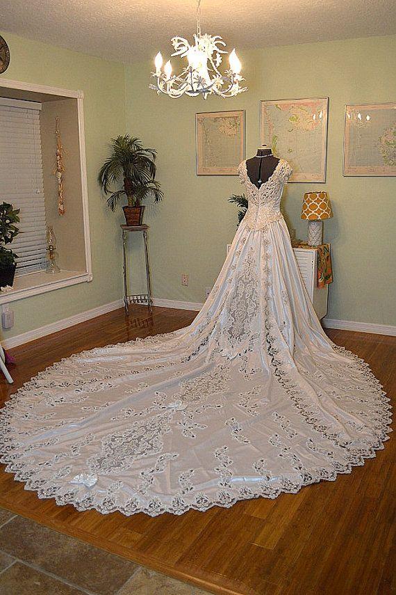 زفاف - 1980s Satin Ballgown Wedding Dress