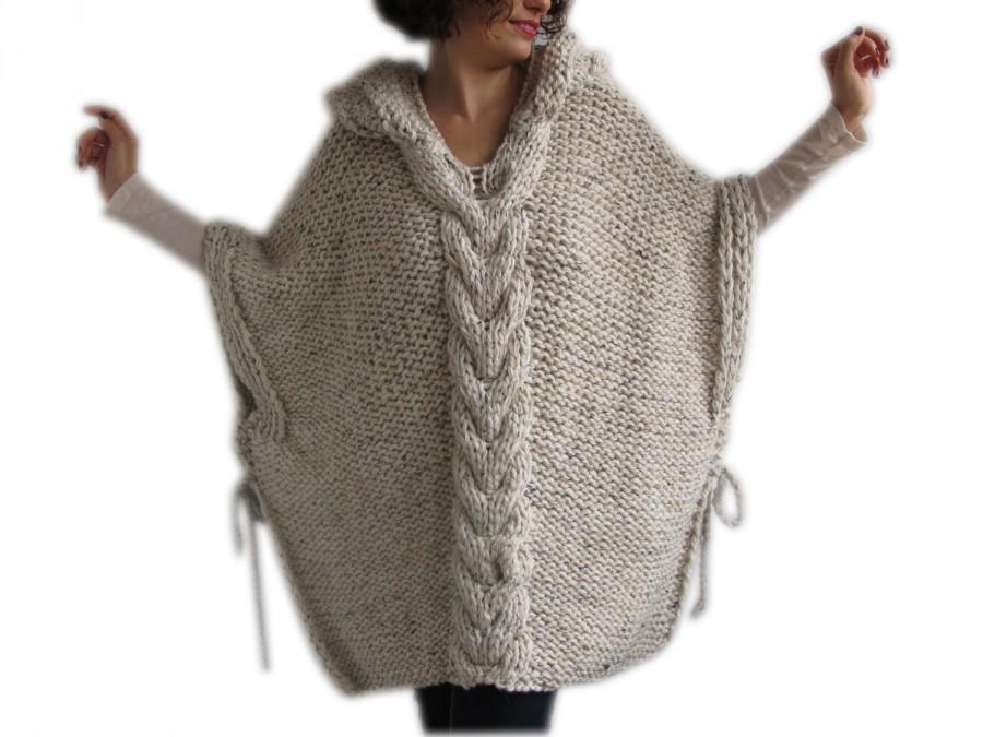 زفاف - Tweed Beige Hand Knitted Poncho with Hood