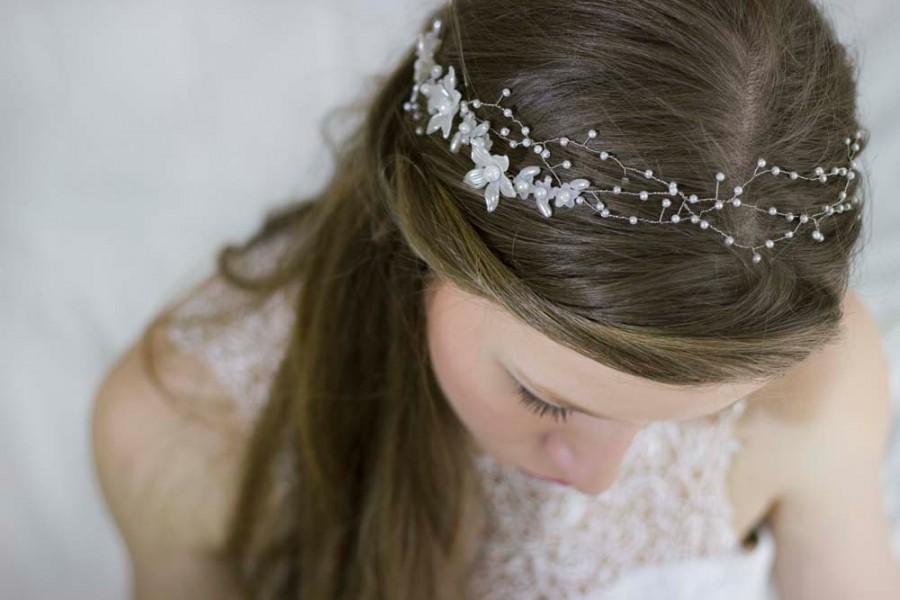 زفاف - Flower Hair Vine,Bridal Flower Halo,Wedding Hair Halo,White Pearl Hair Vine,Wedding Pearl Hair Accessories,White Wedding Crown,Bridal Halo