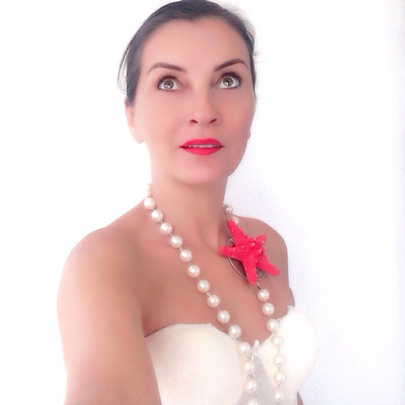 Mariage - Beach Wedding, pearl Necklace, Natural Red Starfish