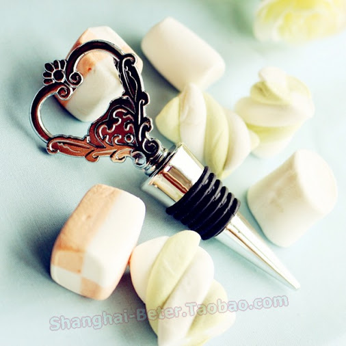 Mariage - ©Beter Gifts﻿ Heart wine stopper and bottle opener Wedding Favors BETER-WJ115...