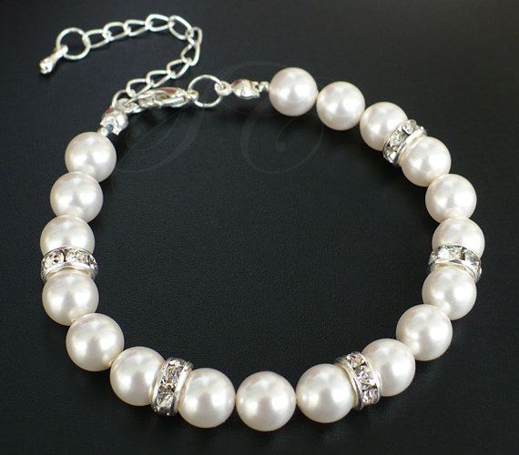 Свадьба - Bridal Pearl Bracelet Single Strand Pearls Wedding Jewelry Rhinestone Spacers White Ivory Cream Bling Bridesmaids Gifts Bridal Jewelry B01