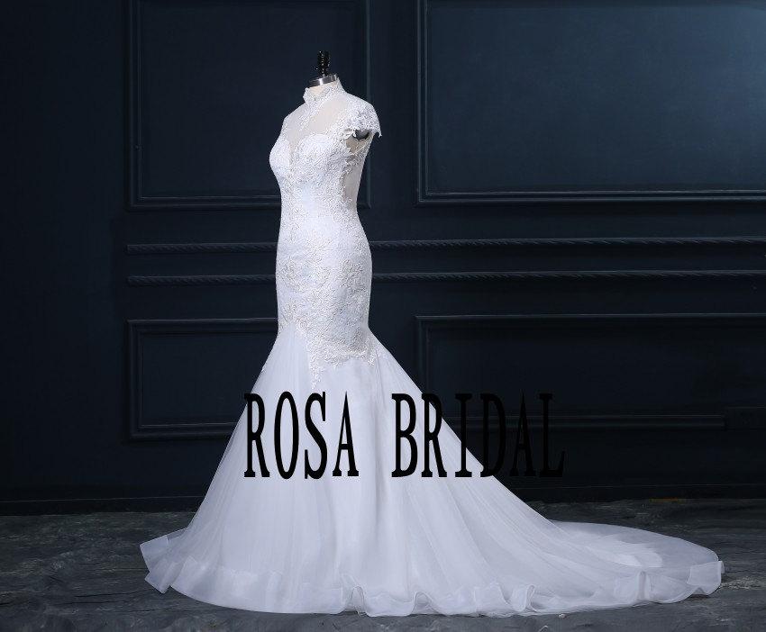 Mariage - High Neck Wedding Dress Mermaid Handmade applique Cap sleeve Lace Wedding Gown Custom Size