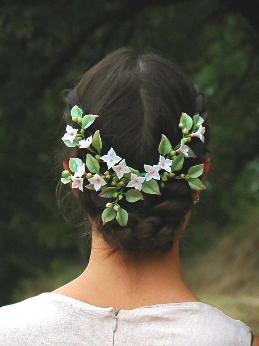 زفاف - Green Bridal floral wreath - Bride fascinator - Flower bridal comb - Green and pink Bridal fascinator