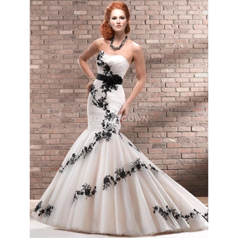 Wedding - Tüll Fit und Flare-Brautkleid mit schwarzer Spitze Blumen Scoop Halsausschnitt - Festliche Kleider 