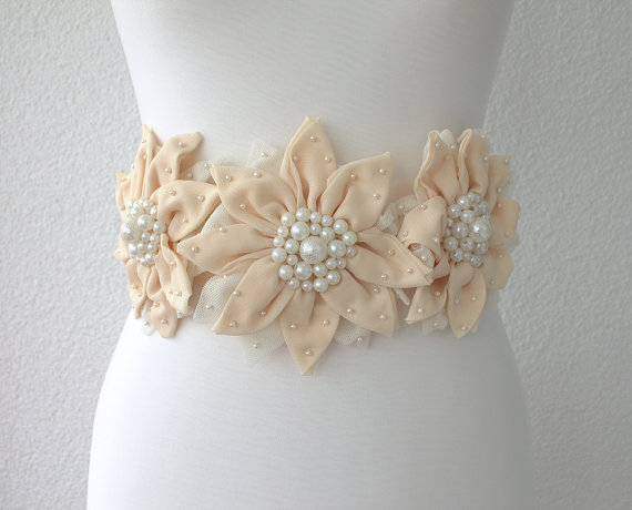 Wedding - flower sash belt, bridal sash, wedding accessories, bridal pearl