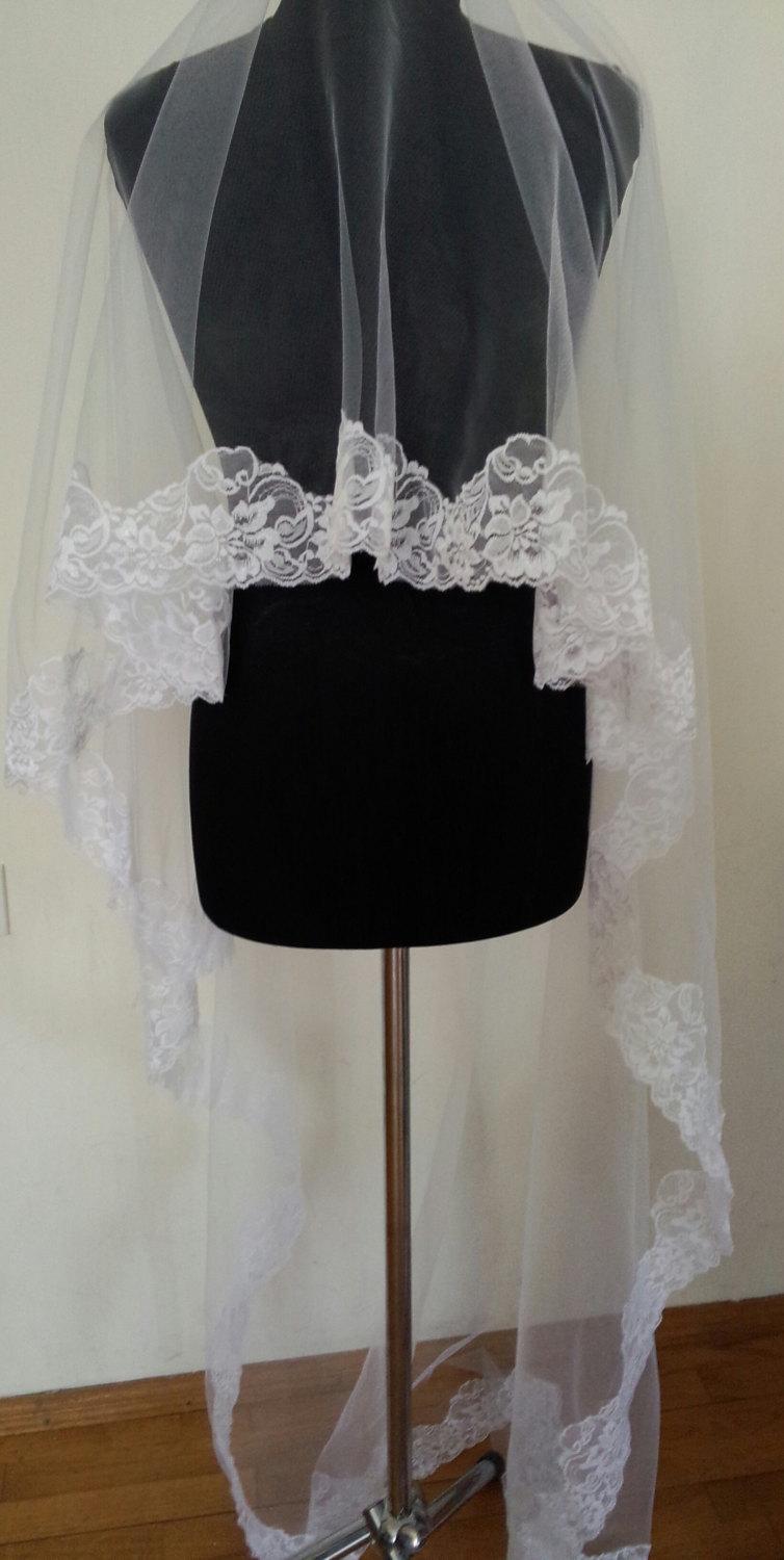 Свадьба - Lace veil, bridal lace veil, wedding lace veil, Mantilla, beautiful lace veil