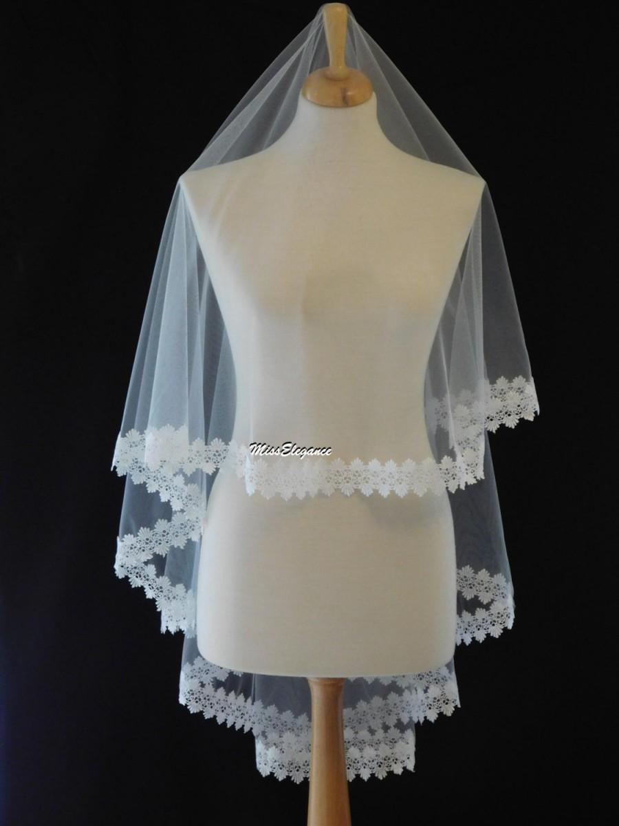 Wedding - Wedding veil.bridal veil  Drop veil. kate middleton style drop veil. Lace edge drop veil.