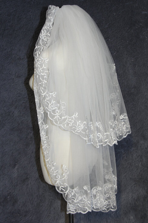 زفاف - Bridal veil,2 Tier Veil,ivory/white Wedding Veil,Lace Edge Veil, Wedding Accessories,With comb