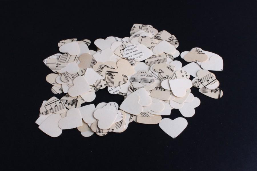 Mariage - Vintage Music sheet heart table confetti 300+ punches hand made