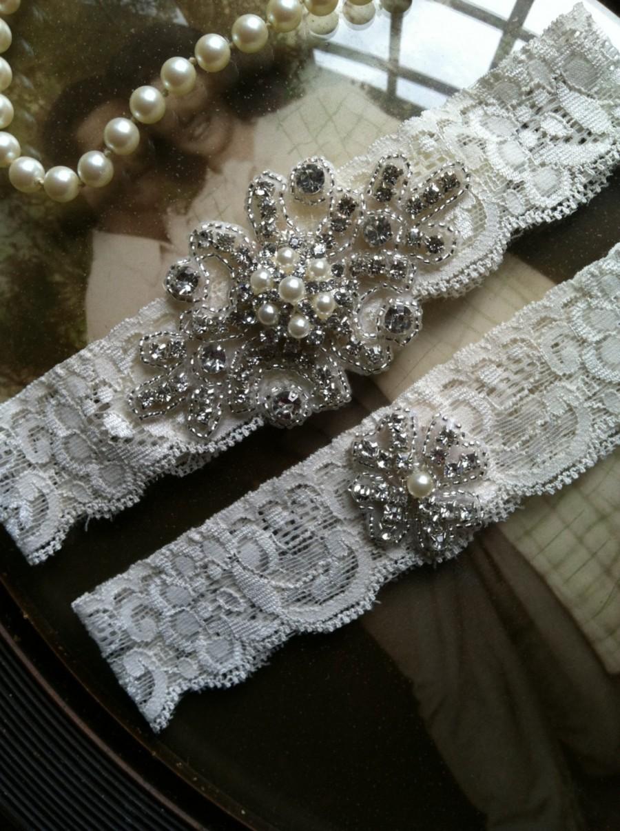 Wedding - SALE-Wedding Garter - Ivory Lace Garter Set - Rhinestone Garter - Applique Garter - Vintage - Bridal Garter - Vintage Garter - Toss Garter