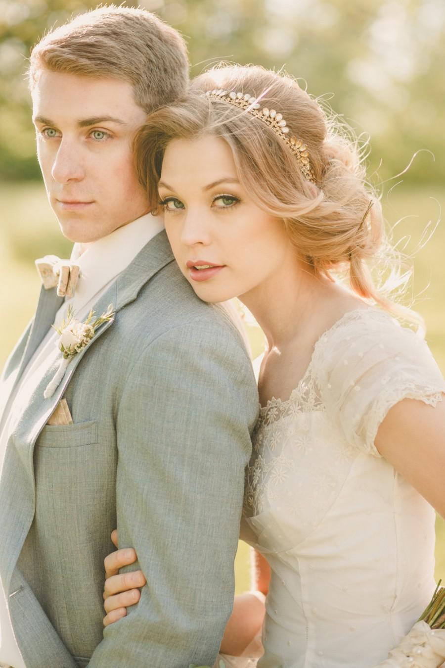 Mariage - Bridal Headband, Rustic Wedding, Flower Adornment, Bridal Headpiece, Wedding headpiece, Flower Head Wreath, Floral Crown, hair flower