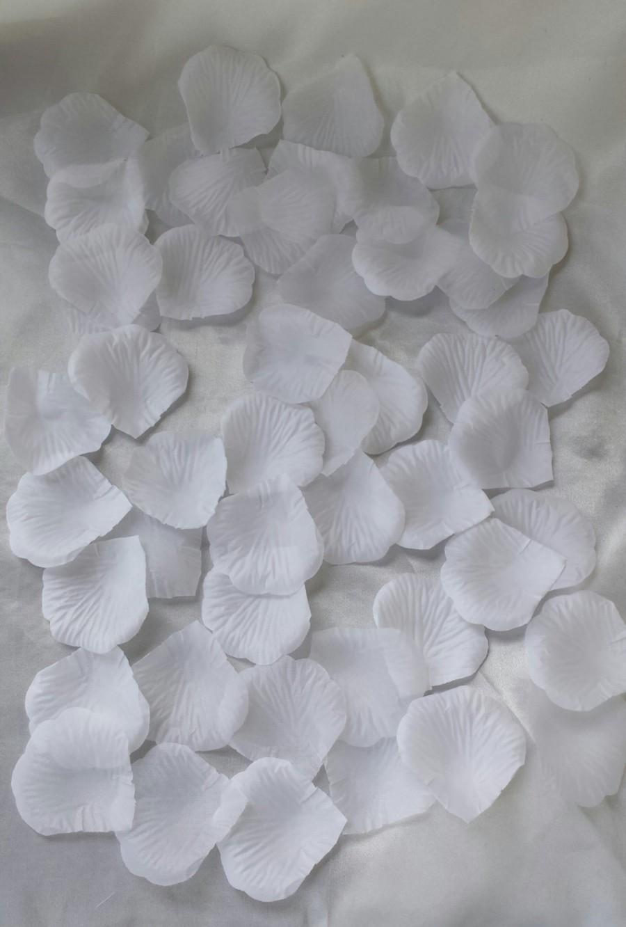 Свадьба - 500pcs White petals White rose petals wedding petals Silk rose flowers petals Silk petals Decorations Silk petals White silk rose petals