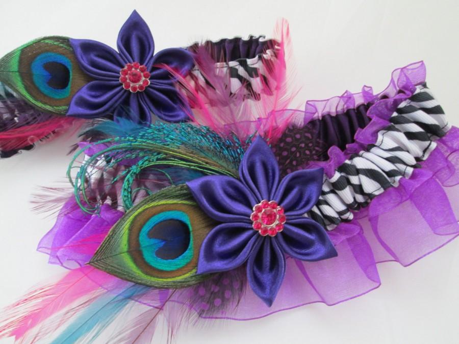 Свадьба - Purple Wedding Garter Set, Purple Zebra PROM Garters, Peacock Bridal Garters with Pink & Purple Feathers, Carnival / Circus Weddings