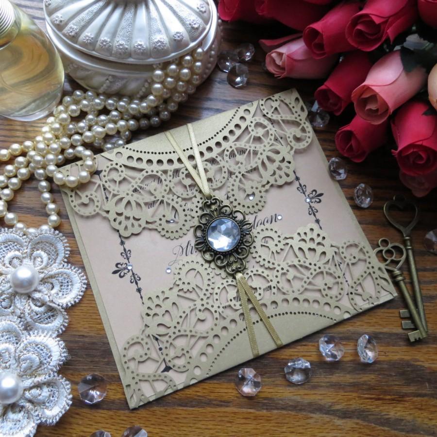 Hochzeit - Gold doily lasercut antique crystal Wedding invitation