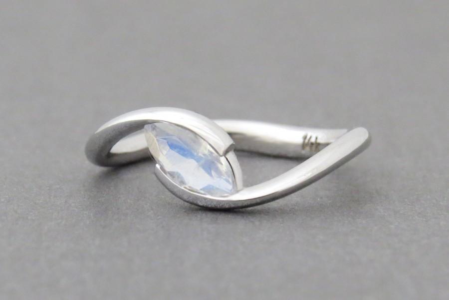 Hochzeit - Moonstone engagement ring, Marquise engagement ring, Unique engagement ring, moonstone ring, 14k gold ring with rainbow moon stone.