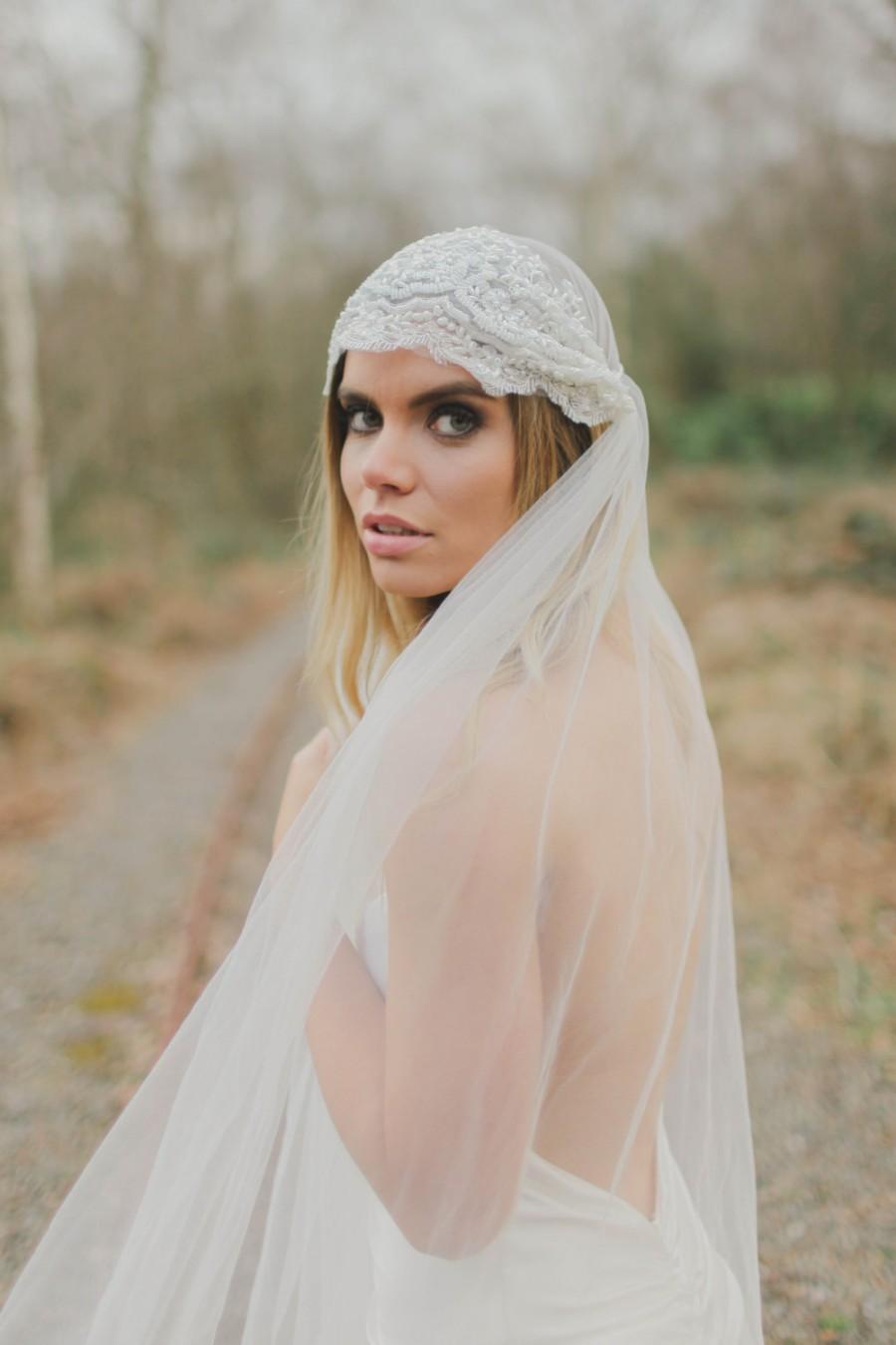 Hochzeit - Harmony - Hand Beaded Lace Juliet Veil