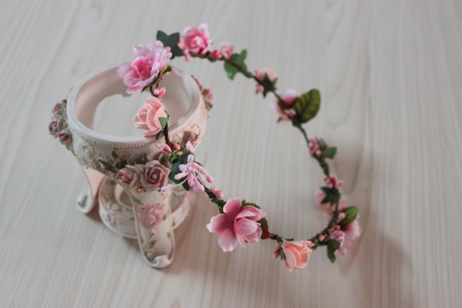Свадьба - Bridesmaid Flower Crown, Cute Little Pink Flowers bridal floral crown, girls halo flower hair wreath, Flower Girls Crowns Pink Silk Flowers